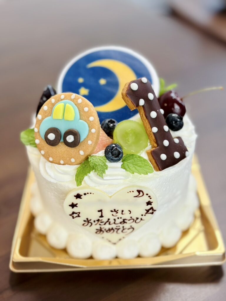 「はなとうさぎ」オリジナルバースデーケーキ