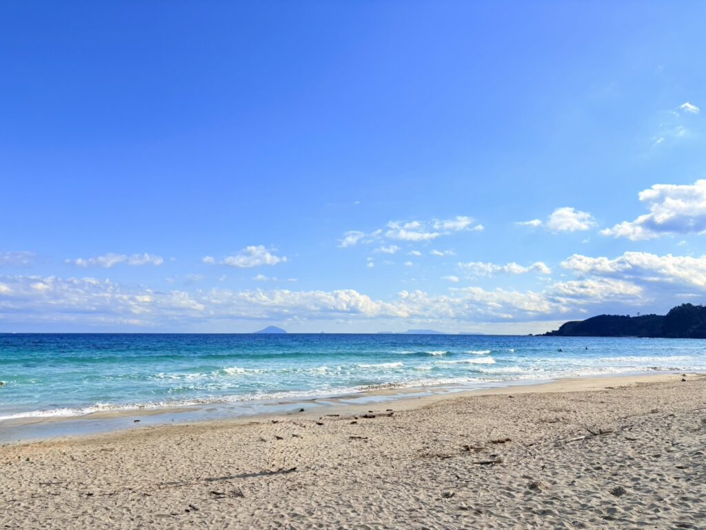 白浜海岸の美し風景。