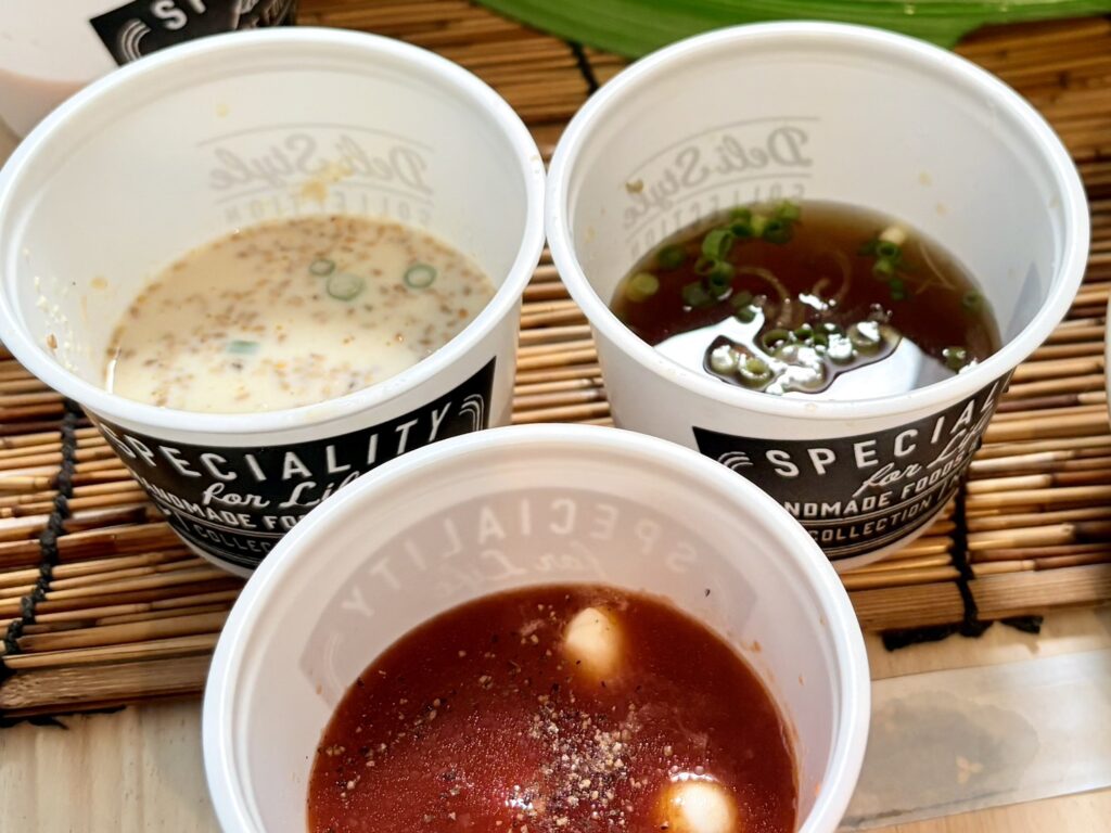 定番・トマトイタリアン・ごま坦々、気分で選べる3種類のつゆ。
